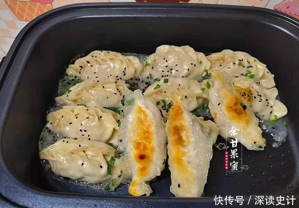 面食|分享一道面食早餐,简单易做,皮薄馅多鲜美好味道,一碟管饱