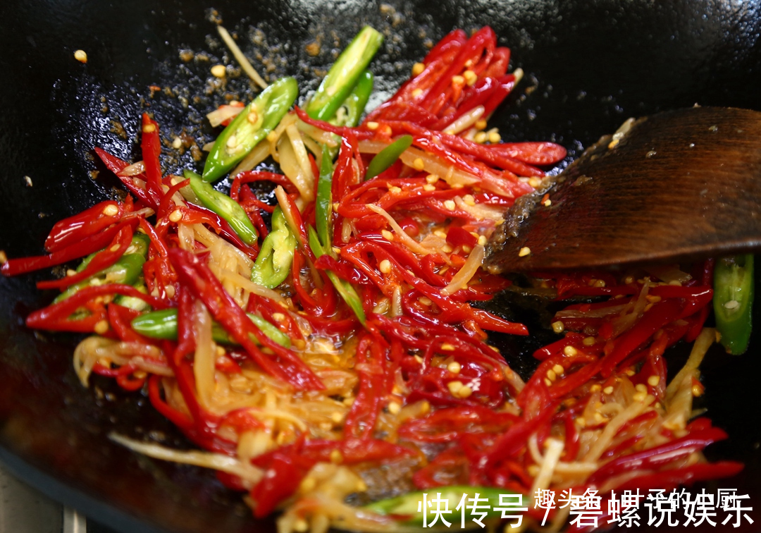 猪腰吃了几十年，第一次见如此去“筋膜”，以前总是“坑坑洼洼”