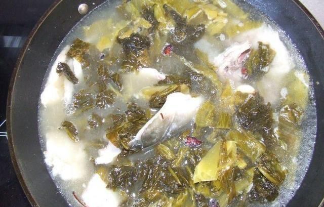 大厨做酸菜鱼的秘诀,只因多加了一点“它”,鱼片鲜香又入味