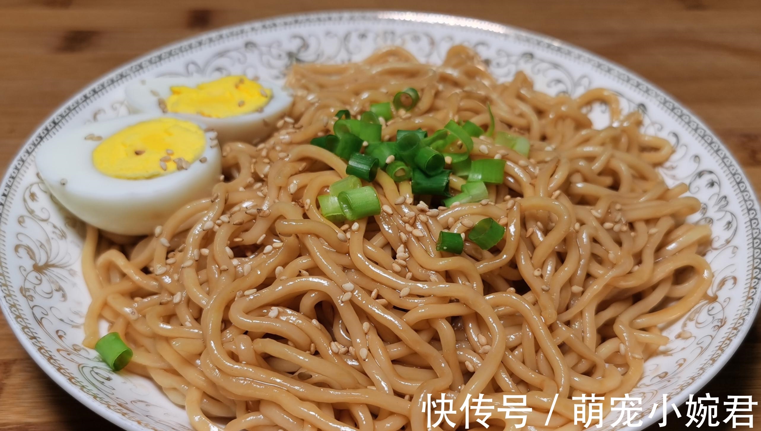 绿豆芽|下班回家吃什么?推荐6道美食,不用另外炒菜,随手一做就上桌