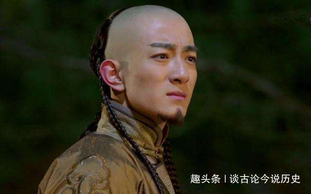 清朝|清朝有十二位皇帝，为何牌位只有十个一个不被承认，一个丢了