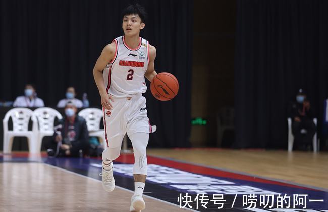 丁彦雨航|CBA球员人气榜出炉！小丁上榜，赵睿第一，前五中广东球员占四席