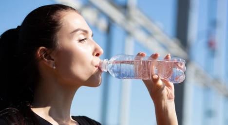 每天起床之后做好4件事,血管越活越年轻,长寿也会更加钟意你