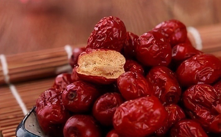 食物|人到中年,推荐多吃3种食物,养胃健脾,增强免疫力,早吃早好