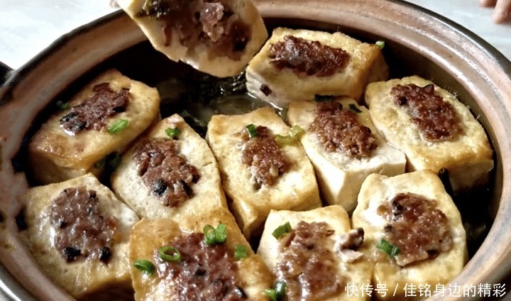 把肉馅|天热了,教你豆腐新吃法,鲜嫩可口,营养又美味,比红烧肉还好吃