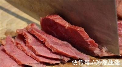 卤制牛肉，记住不要直接炖，2个小诀窍，卤制牛肉很香，无腥味