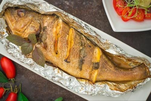 炖鱼汤|煎鱼要想不破皮,就不要直接下锅,多加2步,鱼皮不破不粘锅