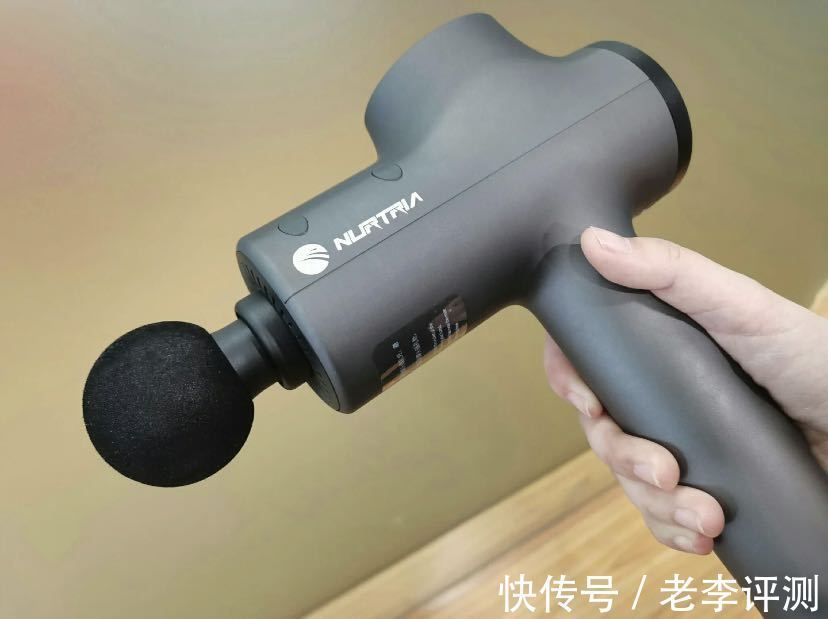 筋膜枪|筋膜枪的作用与功能,关于筋膜枪是否可以减肥,看完你就明白了