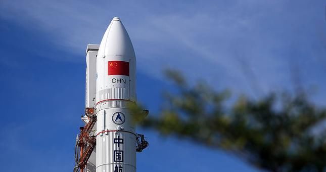 嫦娥五号即将出发肩负月球采样重任,任务完成后将返回地球