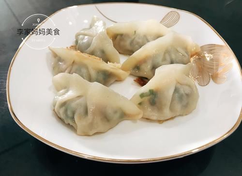 多汁|天冷，这种饺子馅是我家的最爱，鲜嫩多汁，早上来一碗，真暖和