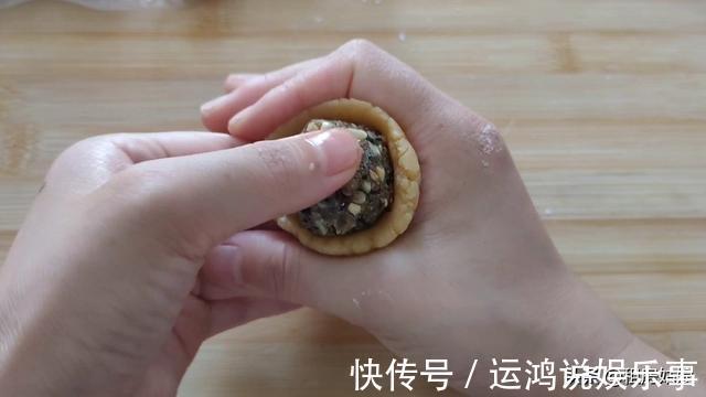 电饼铛|想吃月饼不用买,电饼铛就能做,比例配方详细讲解,轻松做成功