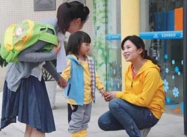 8岁女孩患“抑郁症”,原因让宝妈很后悔5年前不该坚持这件事