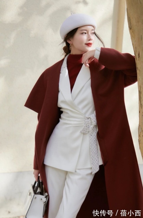 高跟鞋|让你一秒变高级的大衣穿搭,趁冬末赶紧穿起来,美得高级又轻松