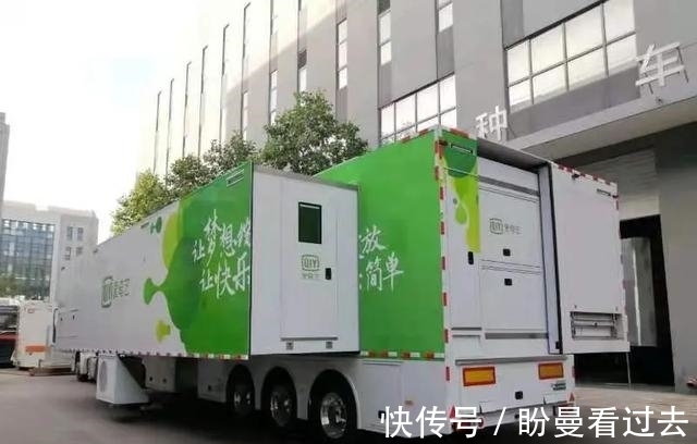 对话爱奇艺综艺团队|一场登上热搜的「舞台」是如何诞生的？| 舞台