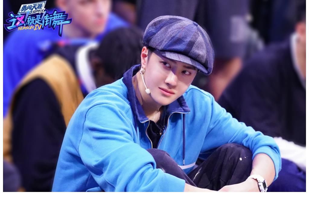 小鮮肉|綜藝節目火爆半邊天了，前面有哥哥撐場，后有小鮮肉熱舞