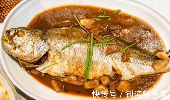常吃|女人爱美,常吃三种美食,刮油清肠,清理肠胃毒素,好处多多