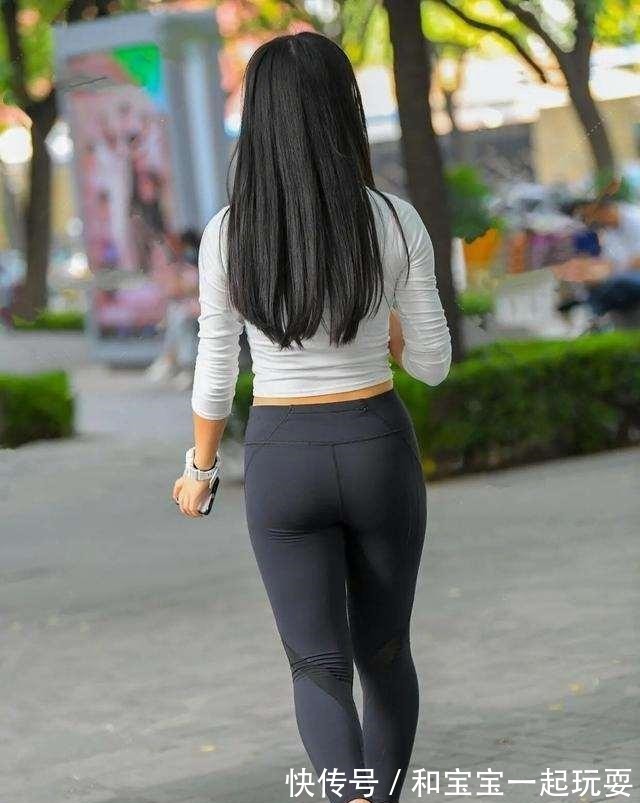 性感 凹凸紧致的牛仔裤美女,简约中透着个性感,精致典雅!