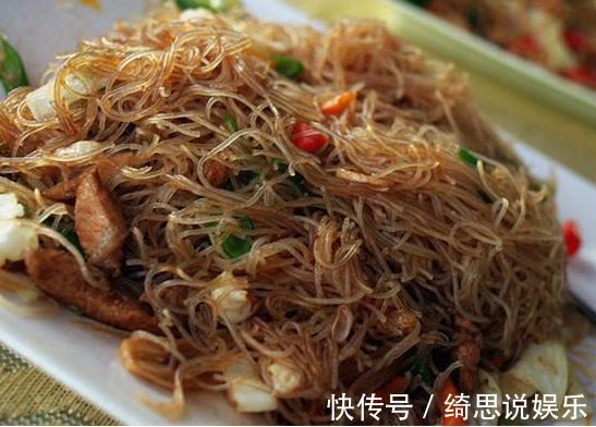 你炒的粉丝为什么不劲道还粘锅原来第一步就错了,难怪不好吃
