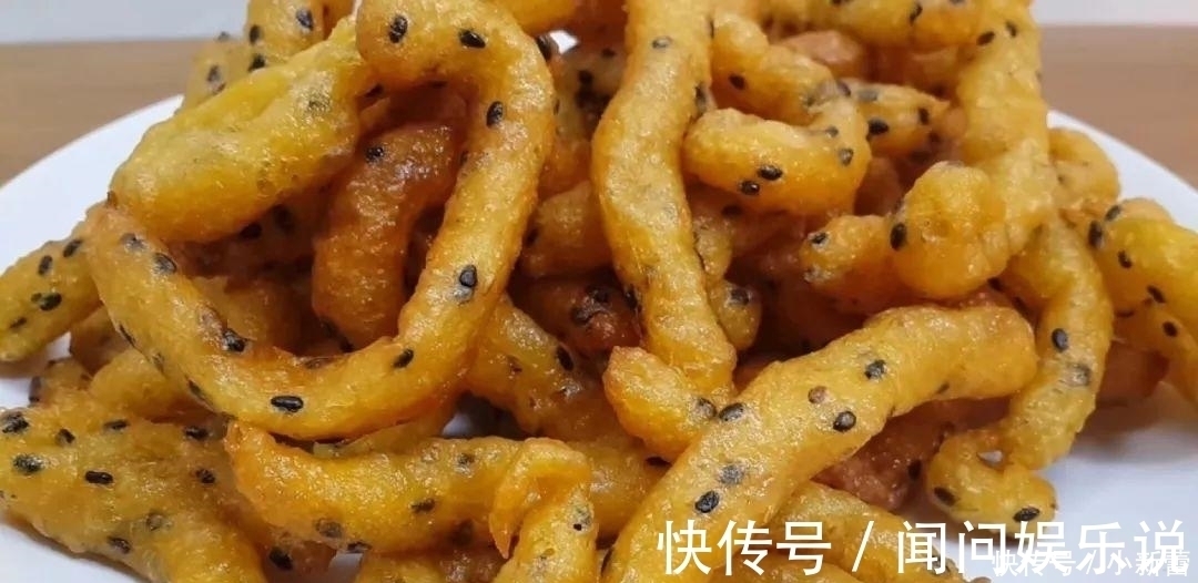 2个红薯, 1袋牛奶, 手不粘面, 做出最好吃的小零食, 放凉都不会硬