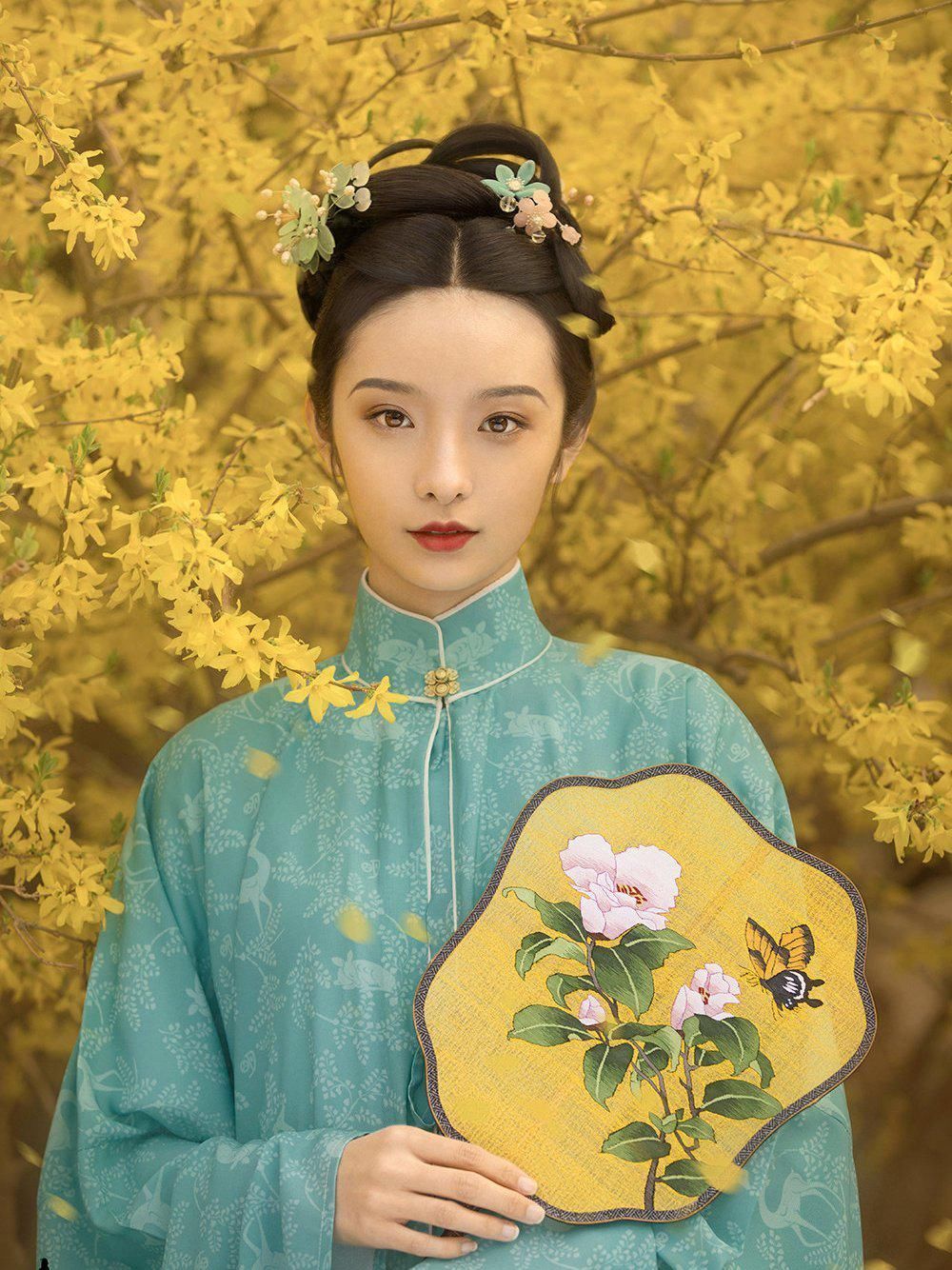 眼睛|“天生古风脸”都有哪些特点?中2个以上就可以放心穿汉服了