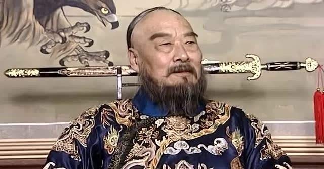 爷爷|此人是康熙皇帝爷爷辈的大功臣,康熙为何要对他痛下杀手?