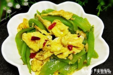 几道家常下饭菜,看着就有食欲,大人小孩都吃的满足