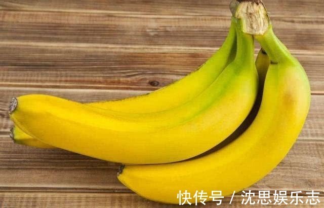 香蕉|香蕉早上吃好,还是晚上吃好教你吃香蕉的正确时间,很多人吃错
