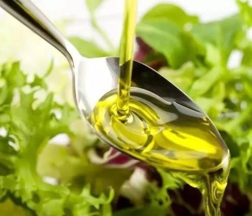  动物油|还在纠结动物油植物油哪个好？这就给您说明白