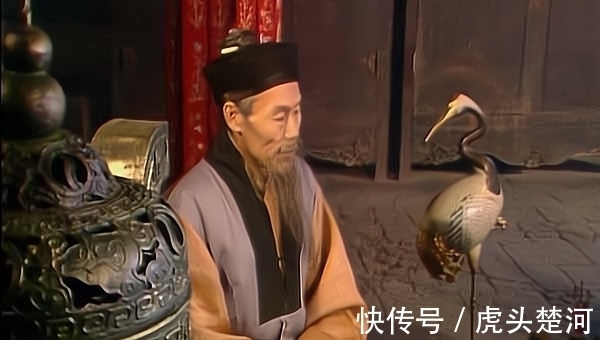 贾政$贾敬因何辞官修仙?答案就藏在贾政挞笞贾宝玉那一回