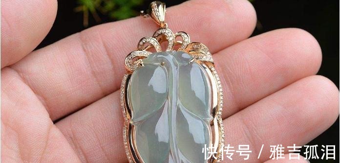 棉花糖|不知道选什么翡翠比较好，可以看看晴水翡翠，看到就会爱上