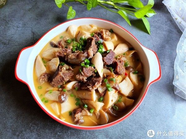 明日冬至,这2样菜一起炖一锅,鲜香滋补又美味,暖身补气不怕冷