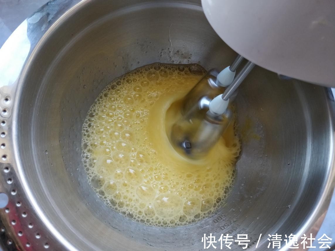 卡通|软萌可爱的卡通甜甜圈，样子讨喜，吃起来超级满足