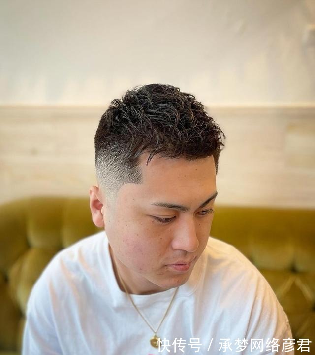 男士|为什么你的发型总是不够帅?看看这十几款,两侧铲短就是不一样