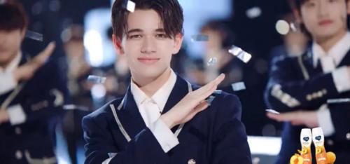 创造营4主题曲公开，颜值有高有低，尹浩宇、吴宇恒谁才是门面？