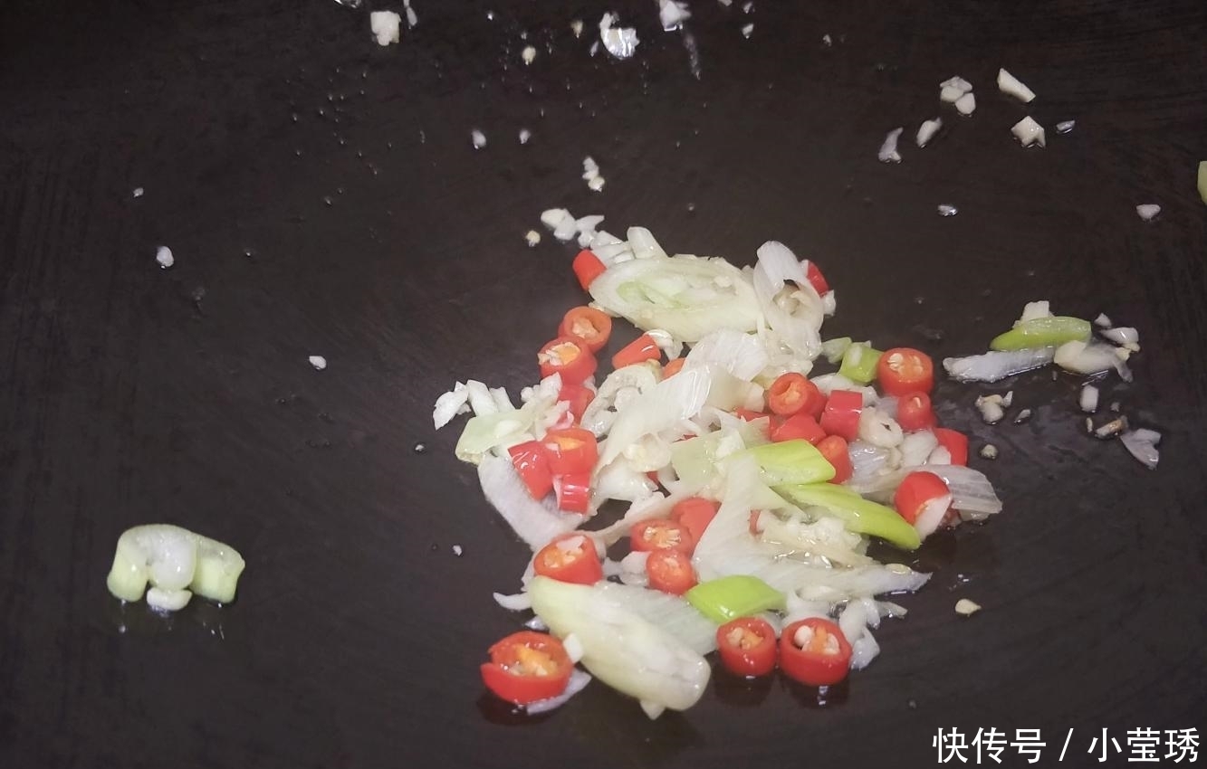 這菜要多給小孩吃, 促進骨骼生長, 保護視力還補腦, 好吃容易做!