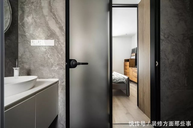 隔墙|74平现代风一居室拆掉厨房隔墙换来大客厅,水泥墙水泥地简单耐看