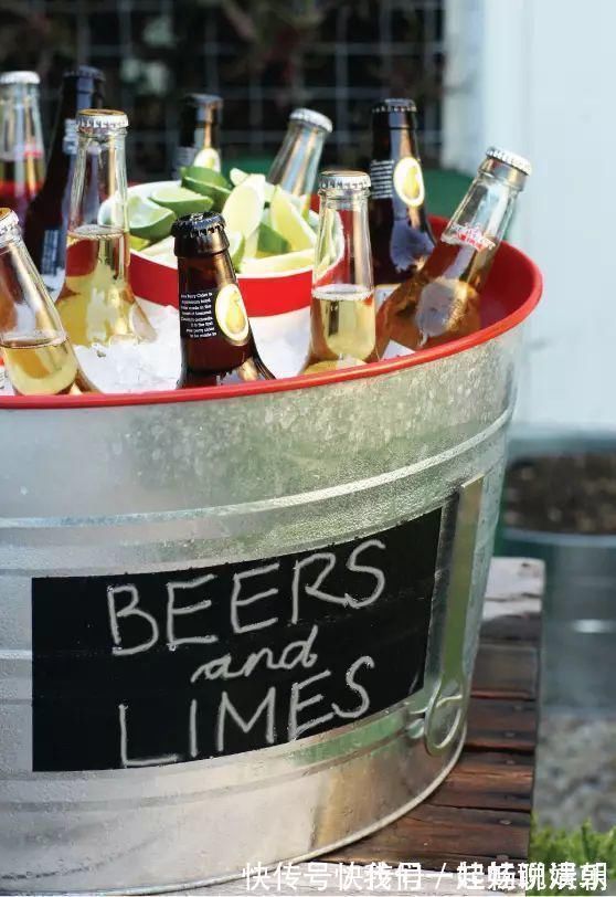 把这些东西倒进花盆里,家里的花都长疯了!