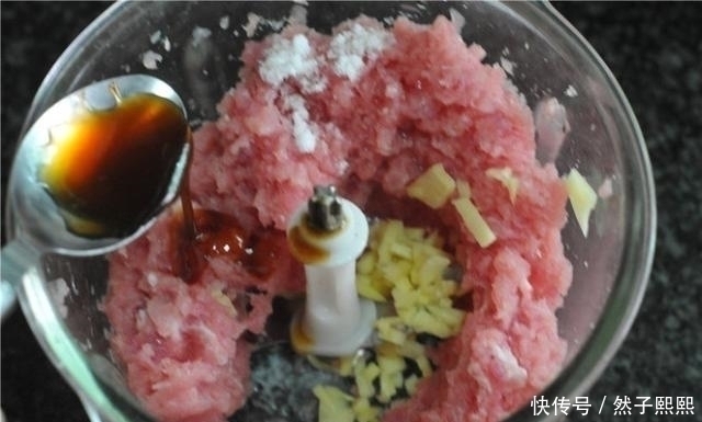 饺子|饺子馅巧做法，立刻好吃10倍，锁水提鲜，大厨不会告诉你