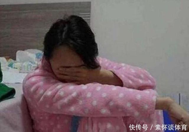 四岁女儿睡两米大床，却告诉妈妈很挤，看了监控后，妈妈难以淡定