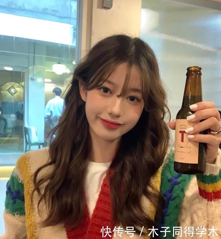 你知道吗?发型直接影响颜值,木马卷温柔自然,卷羊毛卷复古典雅