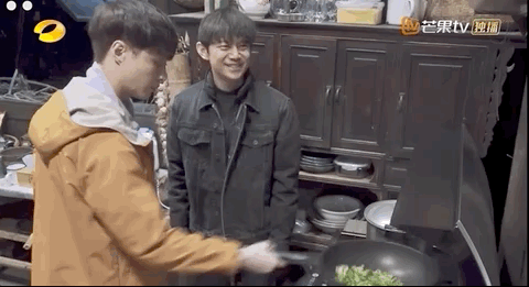 张艺兴是去建设社会主义新农村的吗?