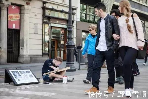 维也纳$身残志坚:没有双手的他,画出令人惊叹的铅笔肖像