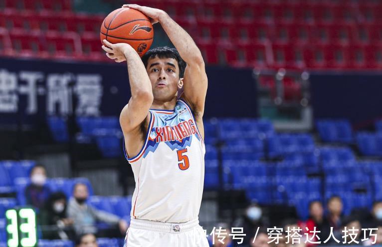 阿尔斯兰|CBA最大争议曝光!辽宁克星给对手白送温暖,卡位战轮休2大核心