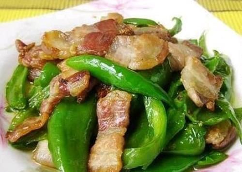 今天领导来家里吃饭，老婆下手做了几道菜，领导吃完求做法！