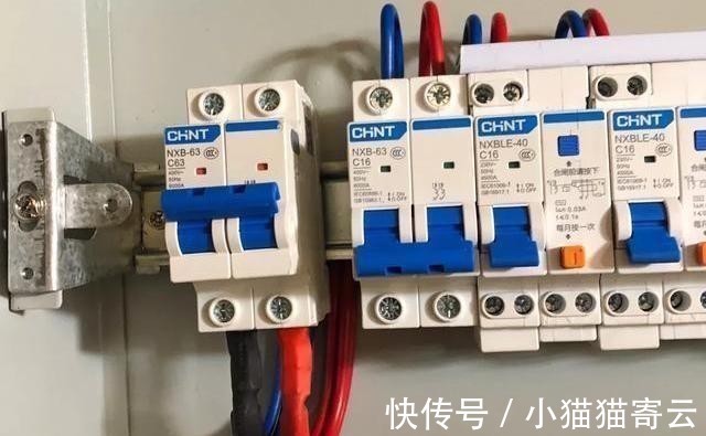 空气开关|家里插座接线是左零右火，空开接线左火右零，为什么？要处理吗？