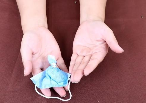 干艾草搓一搓用火烧真厉害,知道的人还不多,快去试试