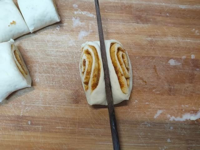  芝麻酱中|早餐就爱吃它，钙含量比牛奶高，做一次吃一周，七天的早餐不用愁