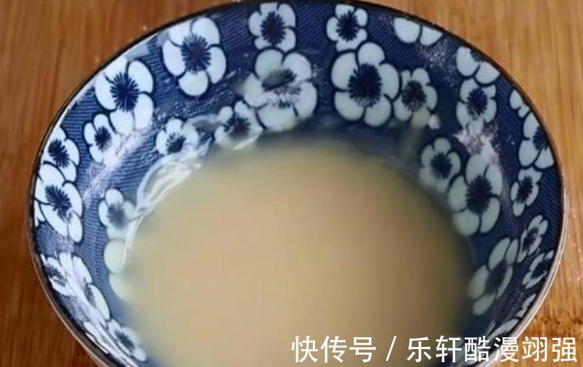 手抓饼|正宗手抓饼做法,外酥里软层次多,香气十足,早餐必备