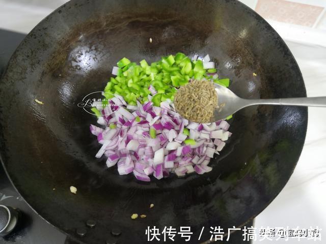 宝妈|8分钟早餐，网友见了纷纷要做法，营养丰富味道香，老少喜爱