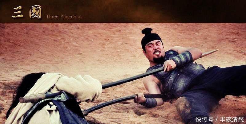 徐晃|许褚能战平吕布, 敢单挑马超, 对上这两位名将, 为何不敢吭声！